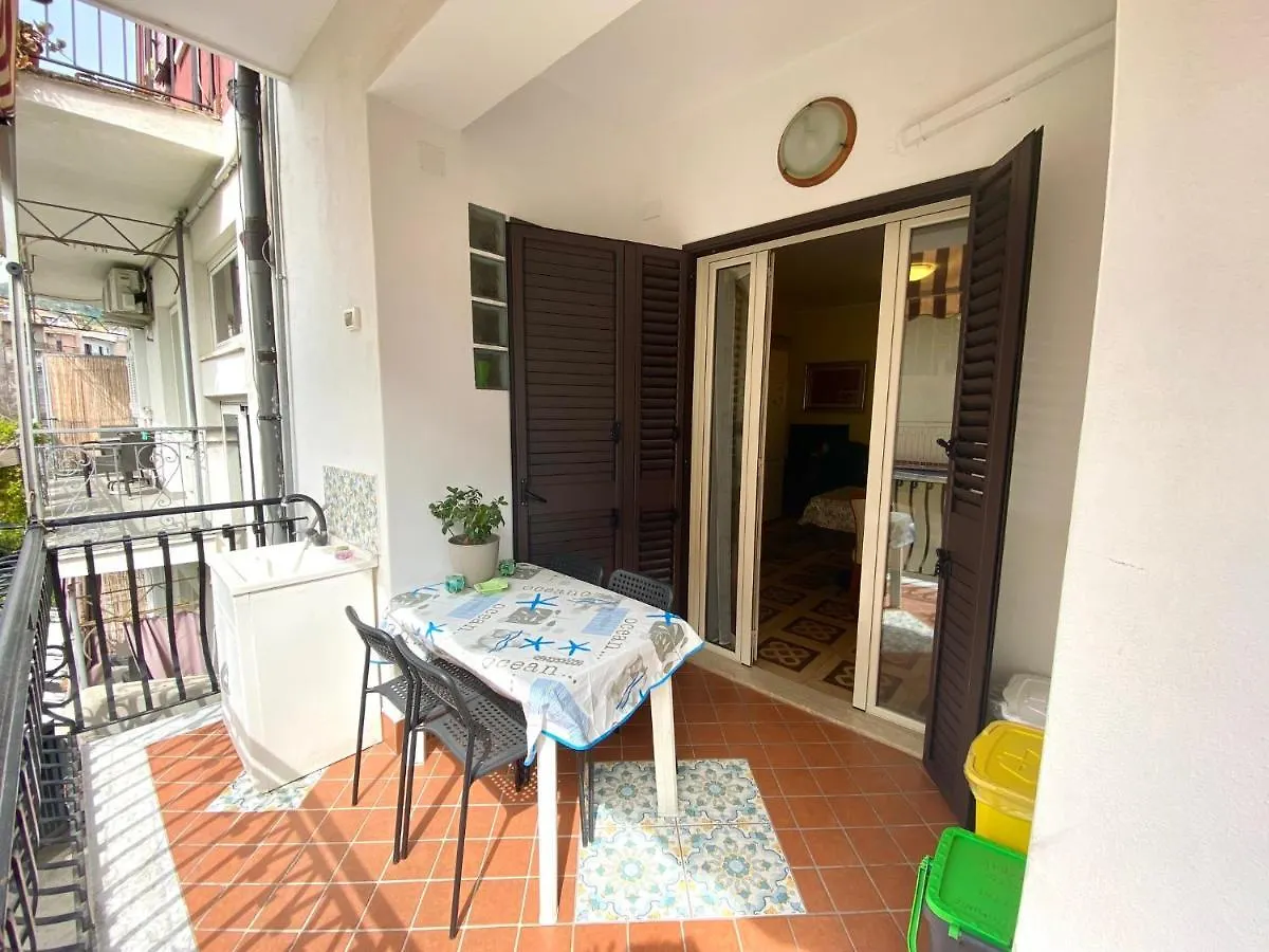 Casa Vacanze Rosy Giardini Naxos