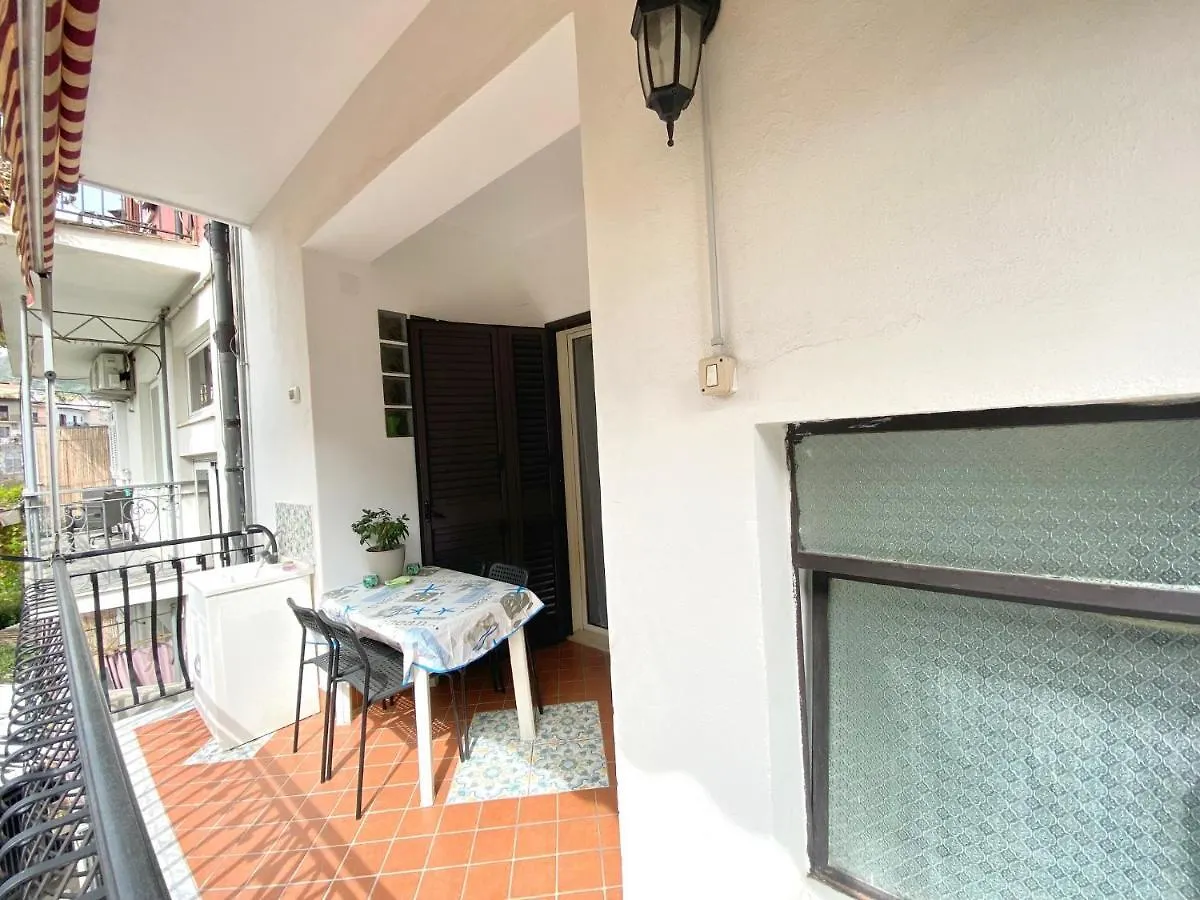 Casa Vacanze Rosy Giardini Naxos